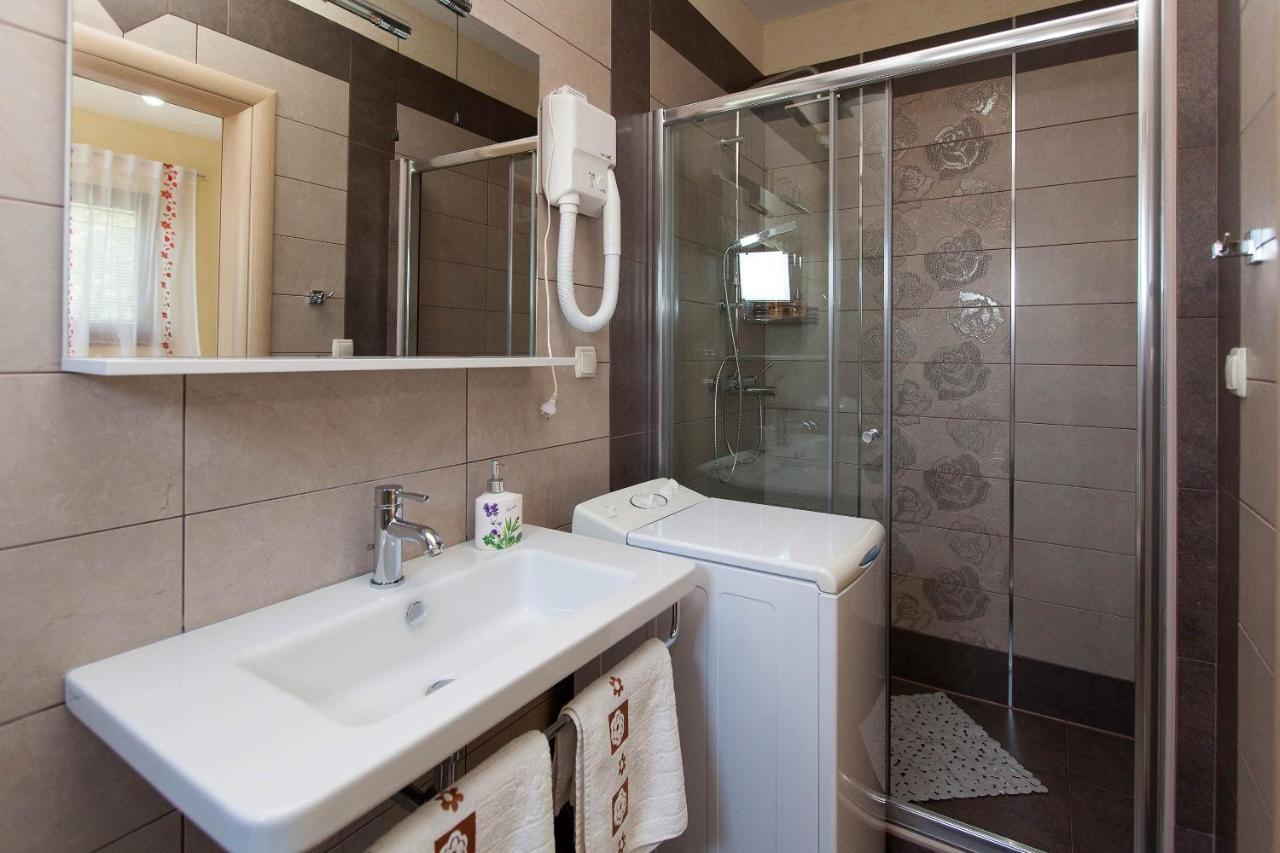 Apartments With A Parking Space Jadranovo, Crikvenica - 2377 外观 照片
