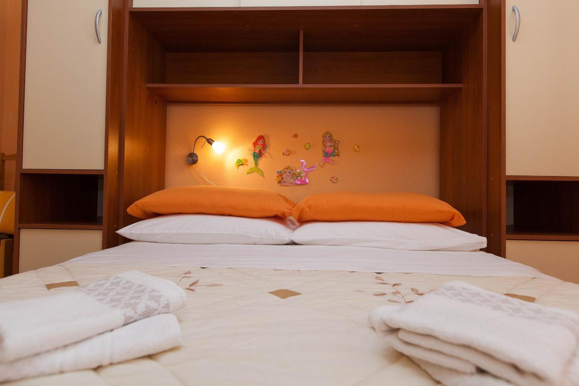 Apartments With A Parking Space Jadranovo, Crikvenica - 2377 客房 照片